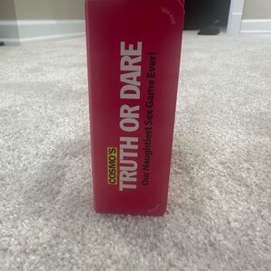 Cosmo's Truth or Dare Game